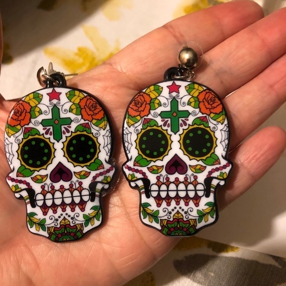 SUGAR SKULL Catrina Colorful Lightweight Dangling Earrings - Picture 2 of 6